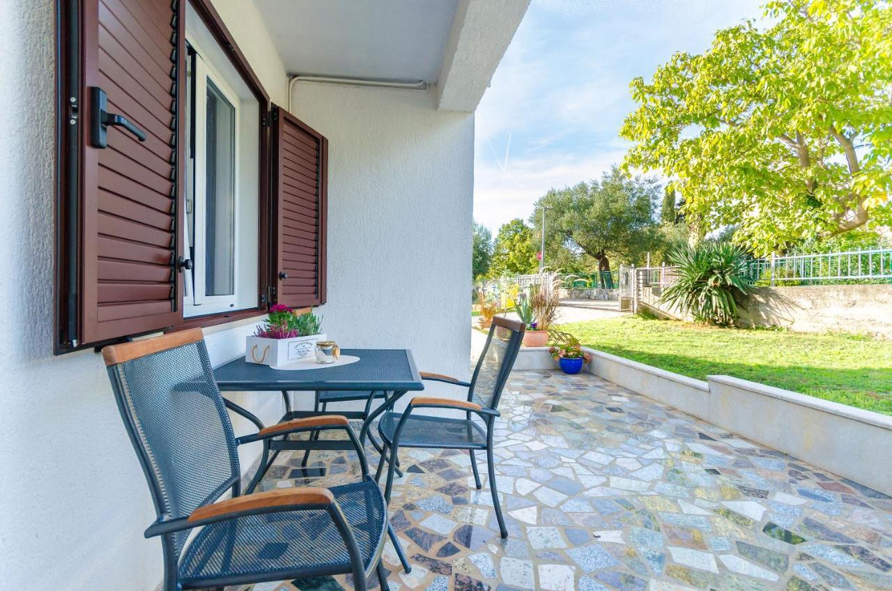 Apartment Zdenko Rovinj Exterior photo