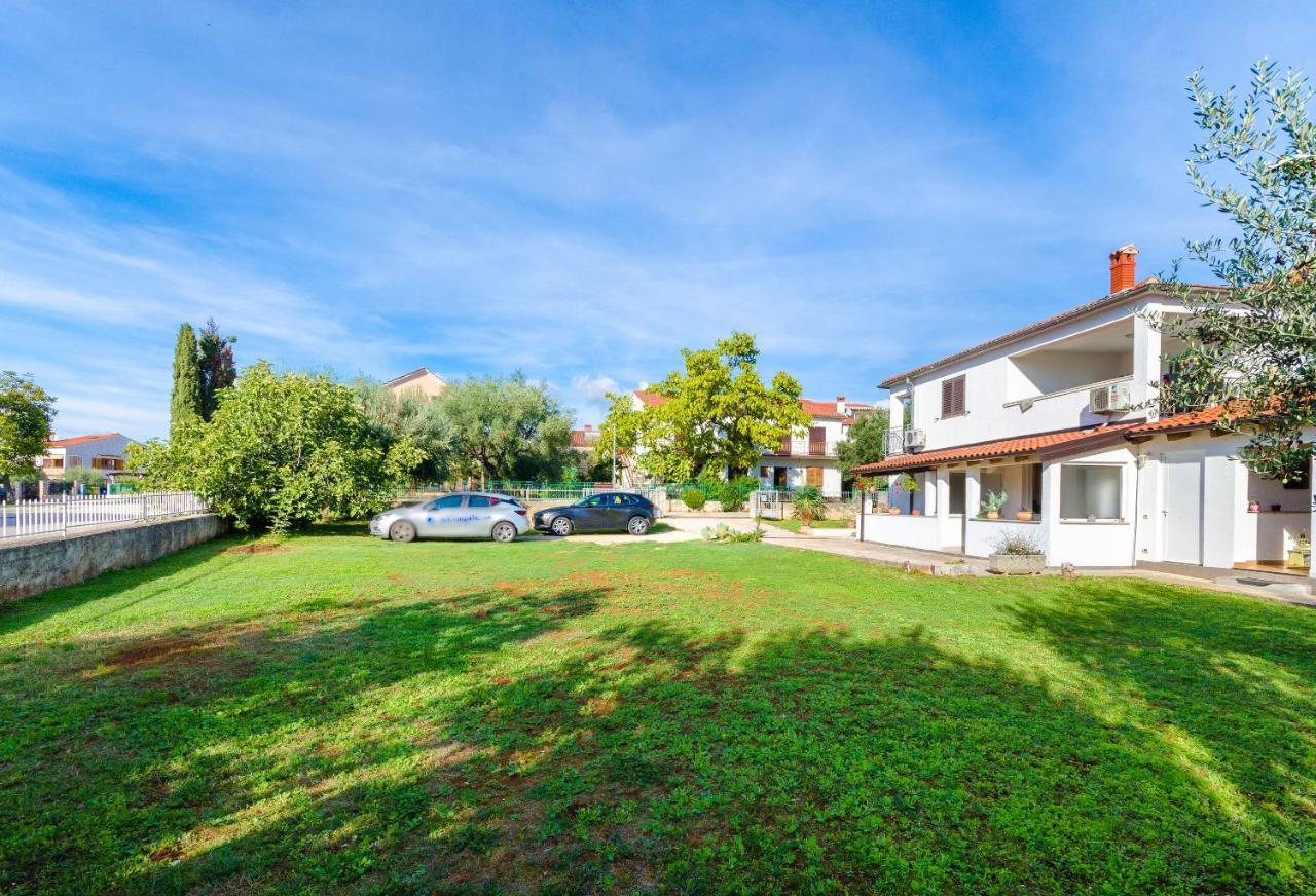 Apartment Zdenko Rovinj Exterior photo