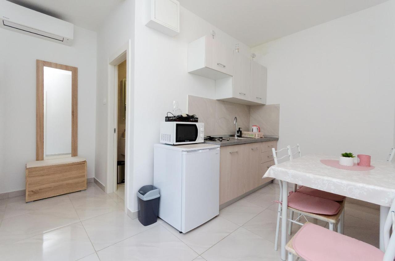 Apartment Zdenko Rovinj Exterior photo