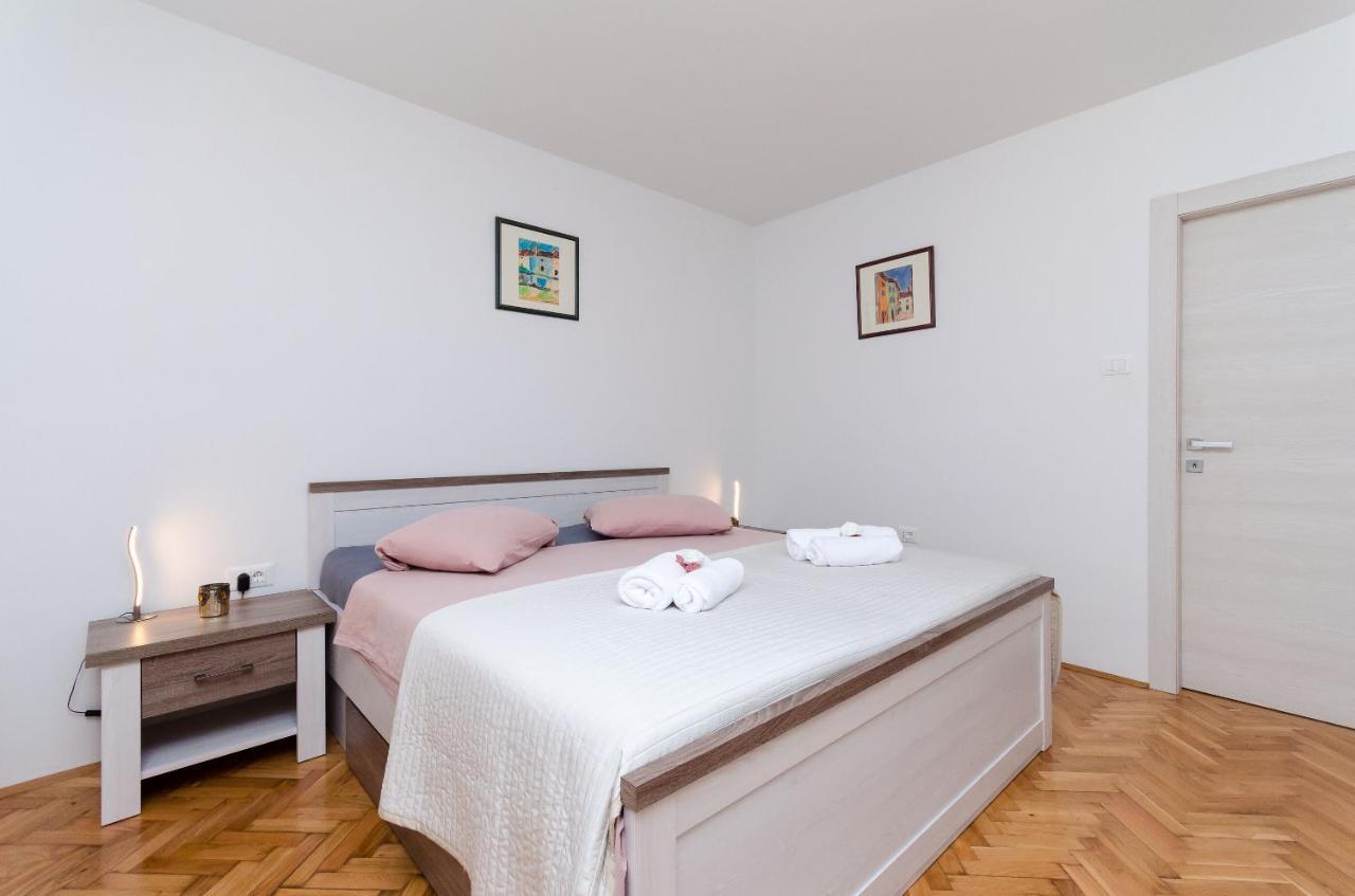 Apartment Zdenko Rovinj Exterior photo